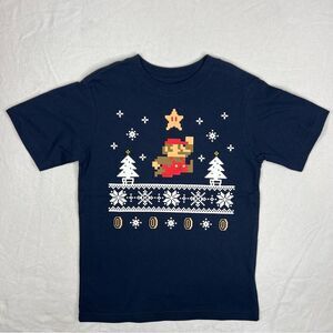 Nintendo Super Mario Christmas Star Pixel Graphic Tee Size Small 5/6